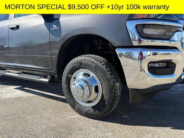 2026 RAM Ram 3500 RAM 3500 TRADESMAN CREW CAB 4X4 8 BOX