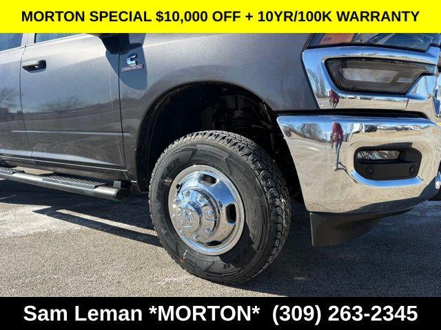 2026 RAM Ram 3500 RAM 3500 TRADESMAN CREW CAB 4X4 8 BOX