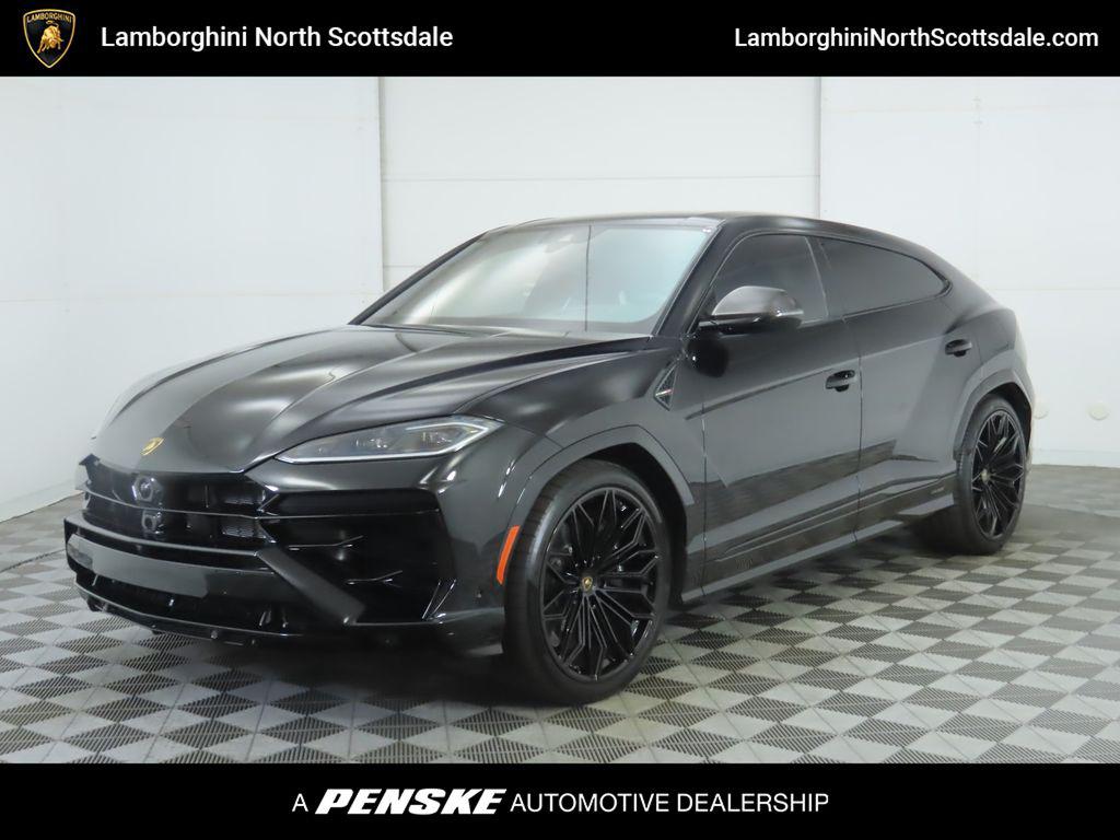 2025 Lamborghini Urus SE's photo