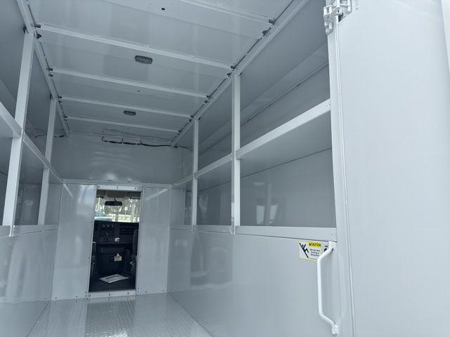2025 Chevrolet Express Cutaway Work Van