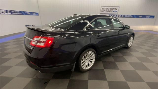 2019 Ford Taurus Limited