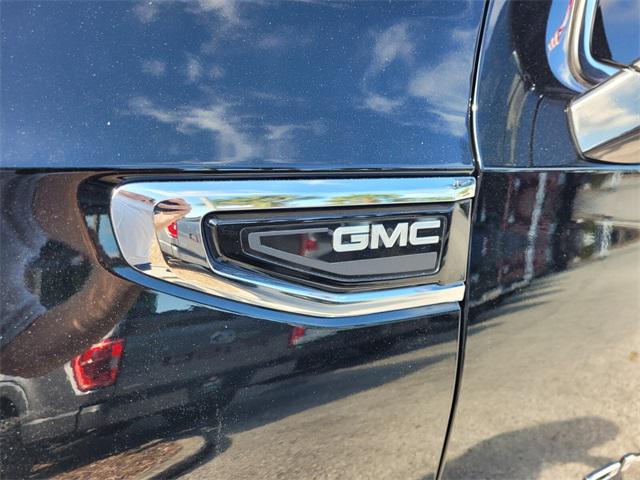 2021 GMC Yukon XL 2WD SLT 2021 GMC Yukon XL 2WD SLT