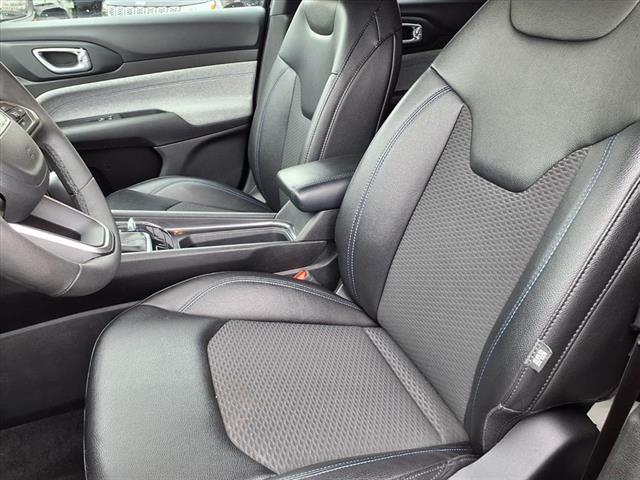 2024 Jeep Compass Latitude 4x4 2024 Jeep Compass Latitude 4x4