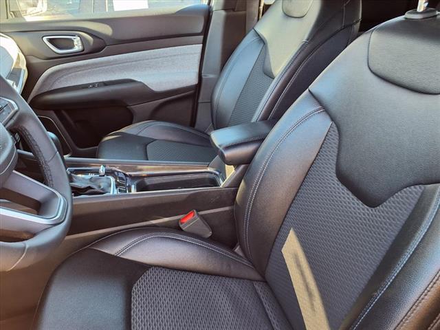 2024 Jeep Compass Latitude 4x4 2024 Jeep Compass Latitude 4x4