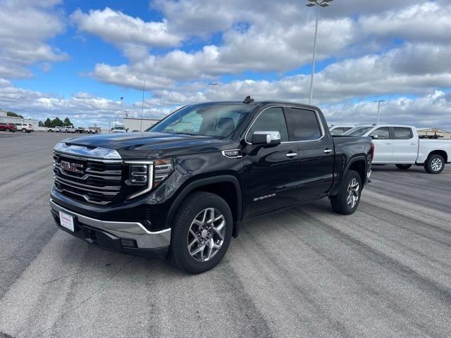 2022 GMC Sierra 1500 2WD Crew Cab Short Box SLT
