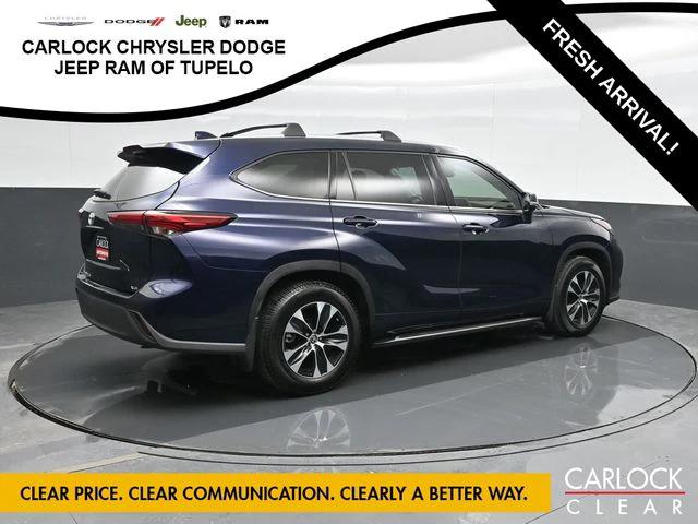 2021 Toyota Highlander XLE 2021 Toyota Highlander XLE