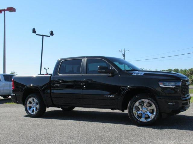 2025 RAM Ram 1500 RAM 1500 BIG HORN CREW CAB 4X2 57 BOX