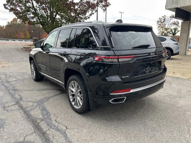 2022 Jeep Grand Cherokee Summit 4x4 2022 Jeep Grand Cherokee Summit 4x4