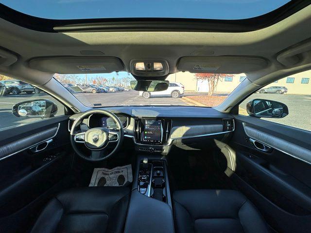 2023 Volvo S90 B6 Plus 2023 Volvo S90 B6 Plus