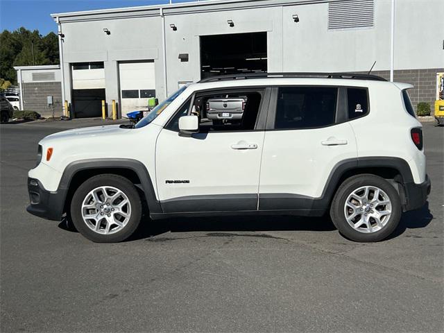 2017 Jeep Renegade Latitude FWD 2017 Jeep Renegade Latitude FWD