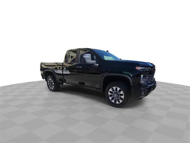 2024 Chevrolet Silverado 2500HD 4WD Double Cab Standard Bed Custom