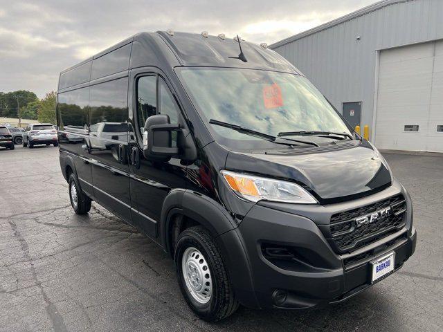 2025 RAM ProMaster 2500 Cargo Van Tradesman High Roof 159 WB w/Pass Seat