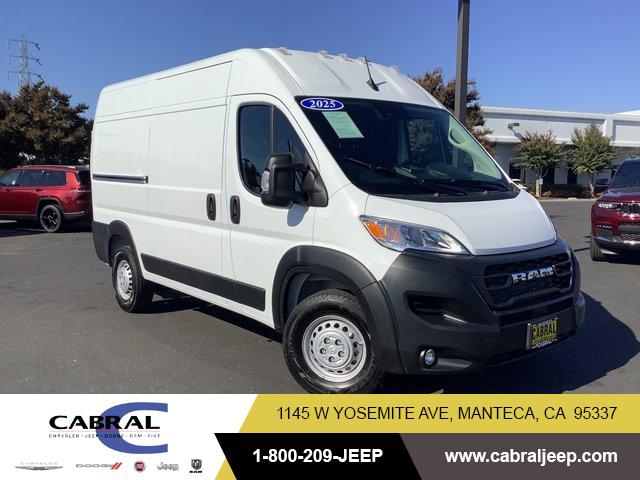 2025 RAM ProMaster 2500 Cargo Van Tradesman High Roof 136 WB w/Pass Seat 2025 RAM ProMaster 2500 Cargo Van Tradesman High Roof 136 WB w/Pass Seat