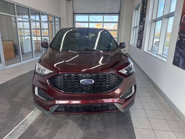 2023 Ford Edge ST-Line 2023 Ford Edge ST-Line