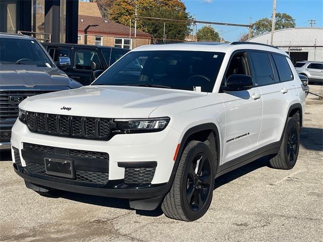 2023 Jeep Grand Cherokee L Altitude 4x4 2023 Jeep Grand Cherokee L Altitude 4x4