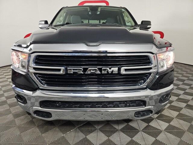2019 RAM 1500 Big Horn/Lone Star Crew Cab 4x4 57 Box