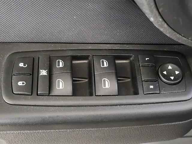 2009 Dodge Nitro SE 2009 Dodge Nitro SE