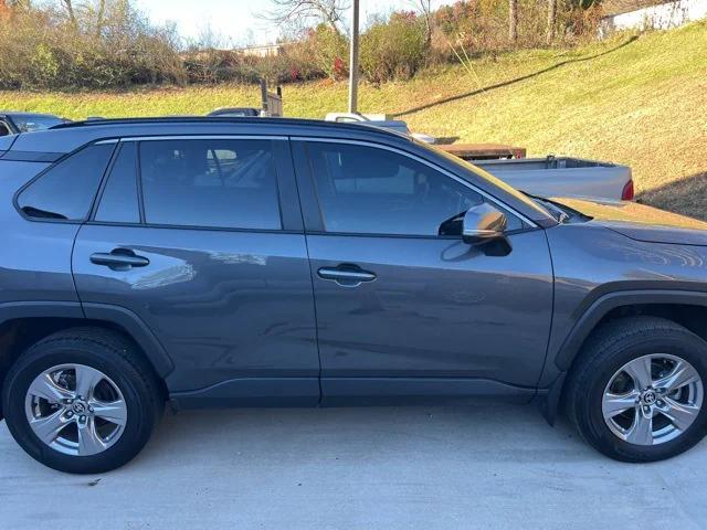 2024 Toyota RAV4 XLE 2024 Toyota RAV4 XLE