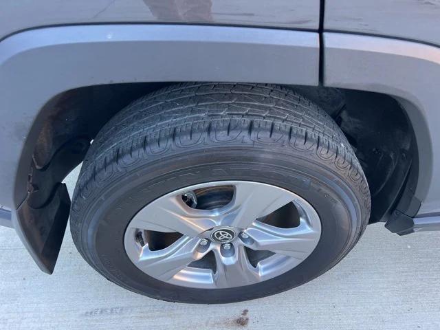 2024 Toyota RAV4 XLE 2024 Toyota RAV4 XLE