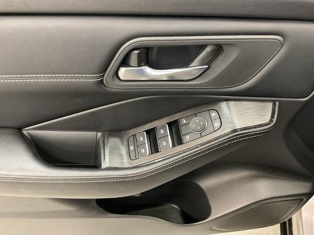 2025 Nissan Rogue SL Intelligent AWD