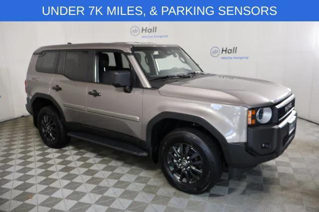 2024 Toyota Land Cruiser Base 2024 Toyota Land Cruiser Base