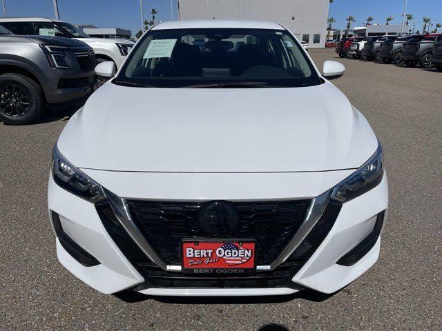 2022 Nissan Sentra SV Xtronic CVT