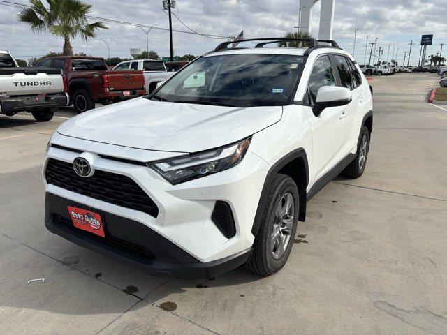 2024 Toyota RAV4 XLE 2024 Toyota RAV4 XLE