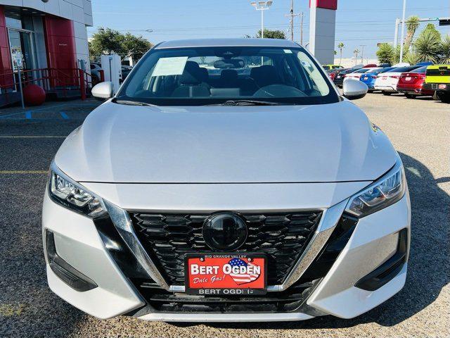 2022 Nissan Sentra SV Xtronic CVT 2022 Nissan Sentra SV Xtronic CVT