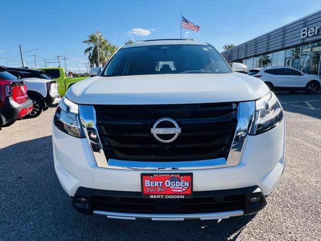 2023 Nissan Pathfinder Platinum 4WD
