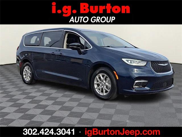 2024 Chrysler Pacifica Touring L 2024 Chrysler Pacifica Touring L