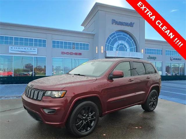 2018 Jeep Grand Cherokee Altitude 4x4 2018 Jeep Grand Cherokee Altitude 4x4