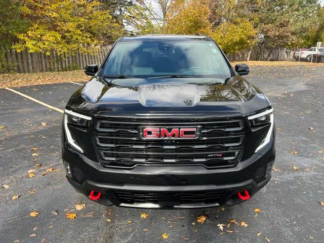 2024 GMC Acadia AWD AT4