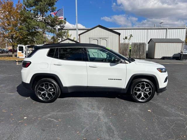 2025 Jeep Compass Limited 4x4 2025 Jeep Compass Limited 4x4