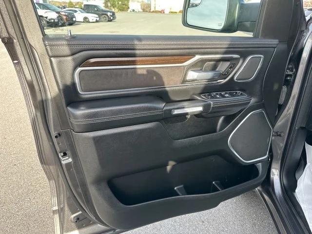 2022 Ram 1500 Laramie Crew Cab 4x4 5'7" Box
