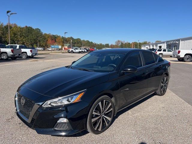 2022 Nissan Altima SR FWD 2022 Nissan Altima SR FWD