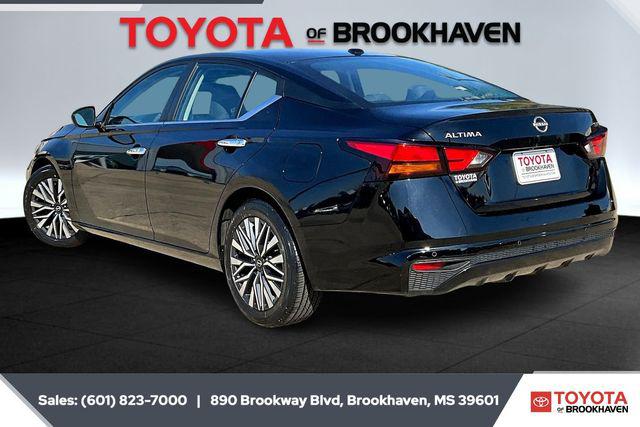 2024 Nissan Altima SV FWD