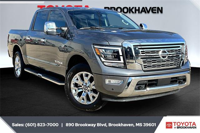 2021 Nissan TITAN Crew Cab SL 4x4 2021 Nissan TITAN Crew Cab SL 4x4