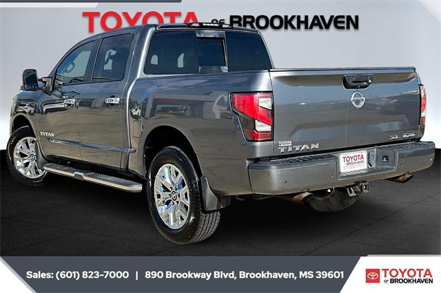 2021 Nissan TITAN Crew Cab SL 4x4 2021 Nissan TITAN Crew Cab SL 4x4