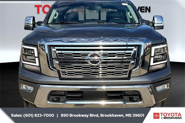 2021 Nissan TITAN Crew Cab SL 4x4 2021 Nissan TITAN Crew Cab SL 4x4