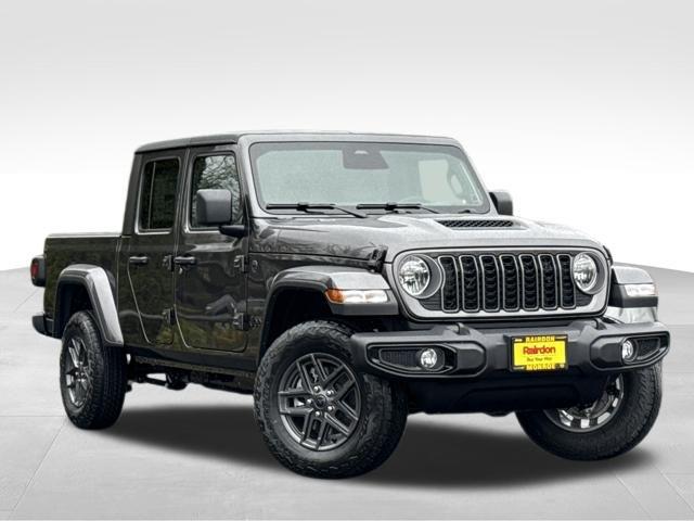 2026 Jeep Gladiator GLADIATOR SPORT S 4X4 2026 Jeep Gladiator GLADIATOR SPORT S 4X4