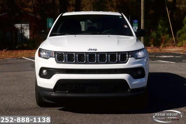 2024 Jeep Compass Latitude 4x4 2024 Jeep Compass Latitude 4x4