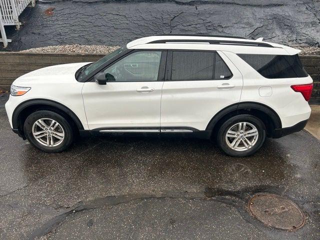 2022 Ford Explorer XLT 2022 Ford Explorer XLT