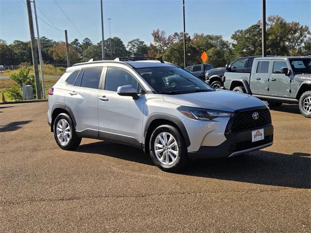 2024 Toyota Corolla Cross LE 2024 Toyota Corolla Cross LE