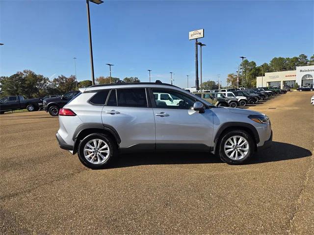 2024 Toyota Corolla Cross LE 2024 Toyota Corolla Cross LE