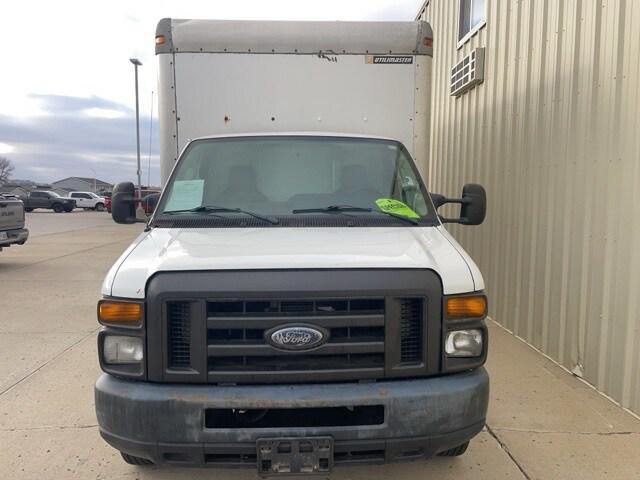 2012 Ford E-350 Cutaway Base 2012 Ford E-350 Cutaway Base