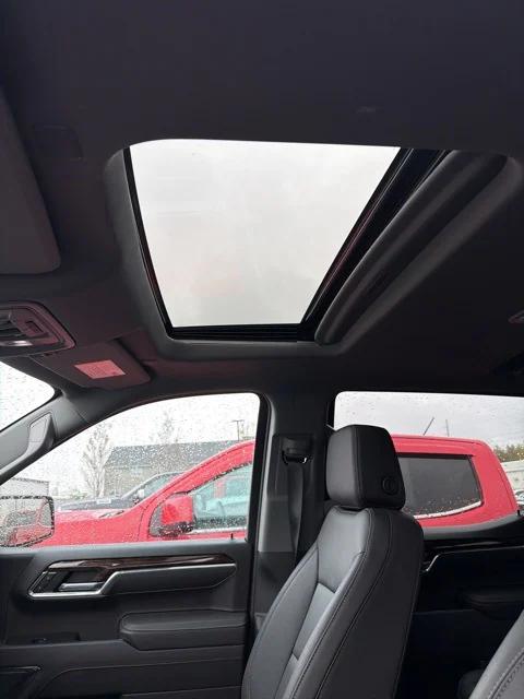 2025 GMC Sierra 1500 4WD Crew Cab Short Box Elevation with 3SB 2025 GMC Sierra 1500 4WD Crew Cab Short Box Elevation with 3SB