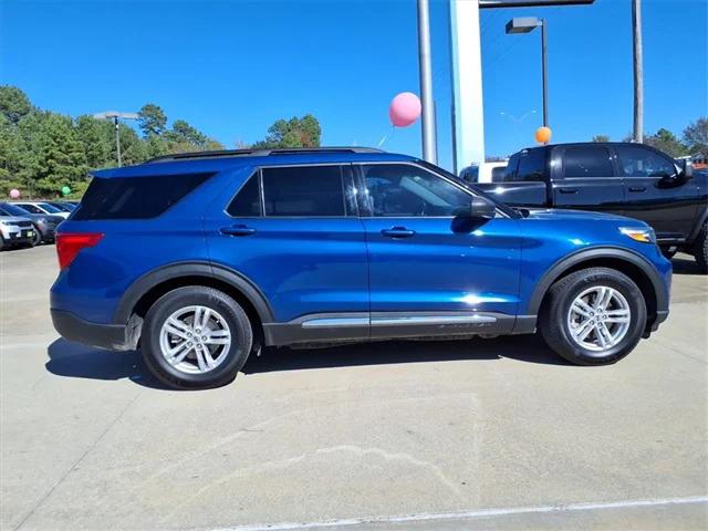 2022 Ford Explorer XLT 2022 Ford Explorer XLT