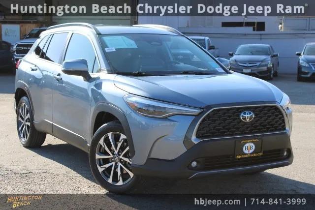 2023 Toyota Corolla Cross XLE 2023 Toyota Corolla Cross XLE