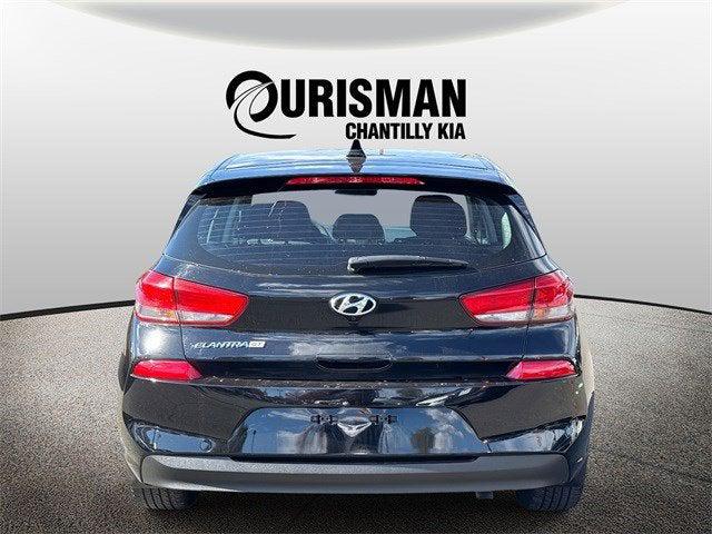 2018 Hyundai Elantra GT Base 2018 Hyundai Elantra GT Base