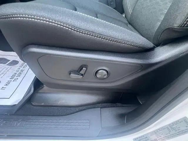 2026 Ram 1500 Lone Star Crew Cab 4x4 57 Box